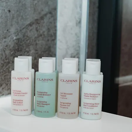 Des Cerisiers - Luxe Et Parking A Le Praz クールシュヴェル